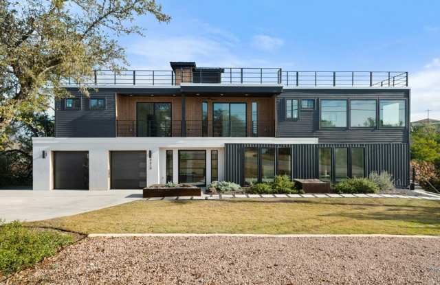 8610 Grandview Drive photos photos