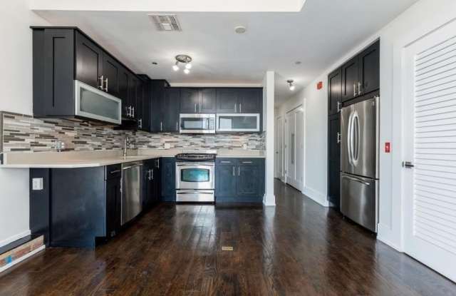 704 GRAND ST photos photos