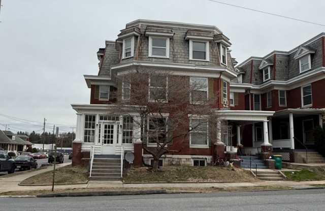 49 W. Commerce Street, Chambersburg, PA 17201 Gallery 4