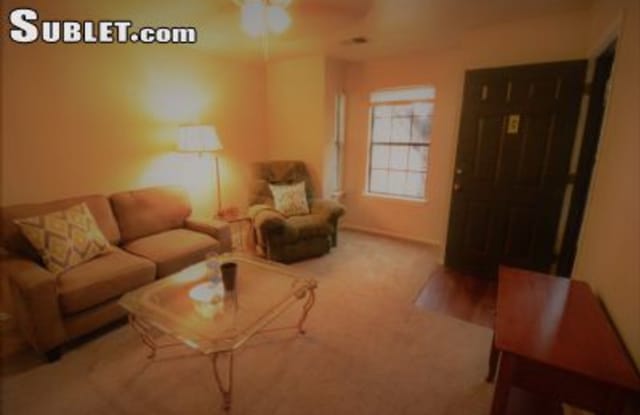 923 Hamilton Wolfe - 923 South Hamilton Avenue, San Antonio, TX 78207