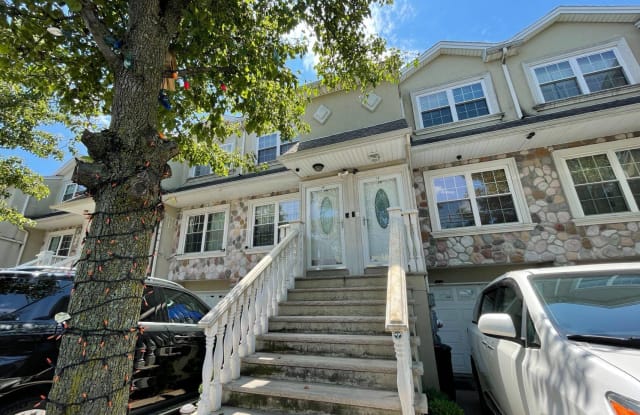 76 Dartmouth Loop - 76 Dartmouth Loop, Staten Island, NY 10306 76 Dartmouth Loop - 76 Dartmouth Loop, Staten Island, NY 10306