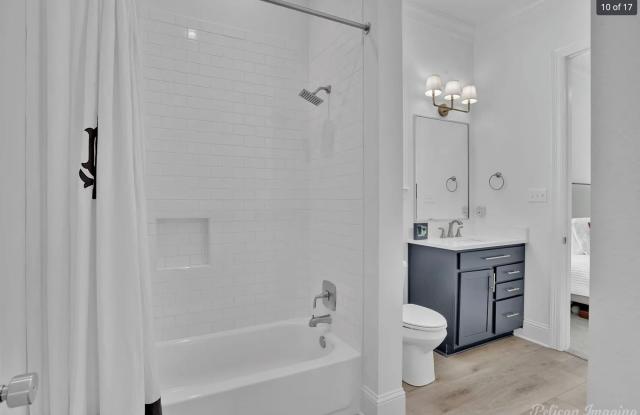 2061 Woodberry Avenue photos photos