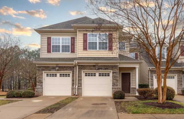 Golf course views in Braemar Creek 3 beds photos photos