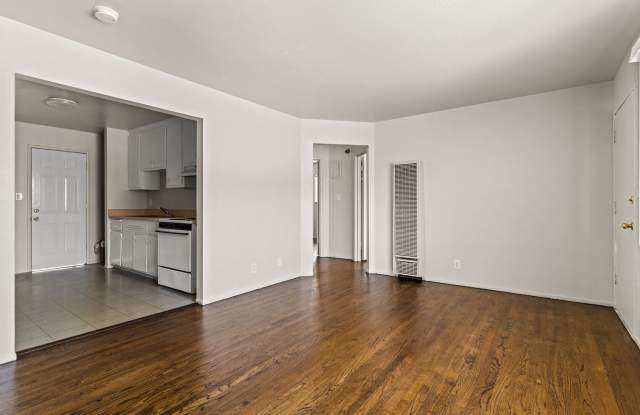 Charming 2-Bedroom San Leandro Home with Refinished Hardwoods & Covered Patio Gallery 4