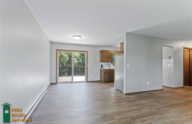 Spacious 4 Bedroom Home **Half Off October's Rent with an October 2024 Move In** - 9433 Hamline Avenue North, Lexington, MN 55014