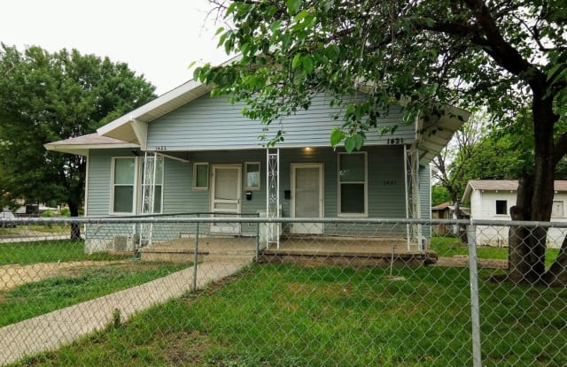 1423 Leal St - 1423 Leal Street, San Antonio, TX 78207