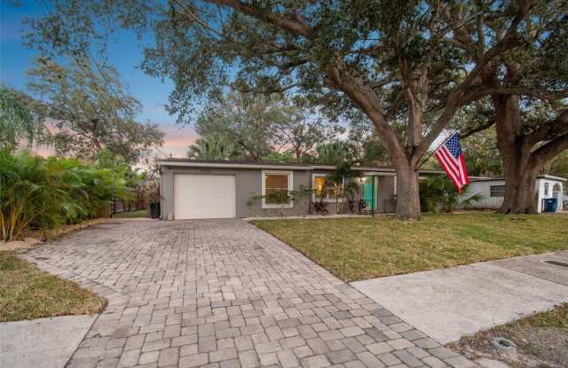 4324 S CLARK AVENUE photos photos