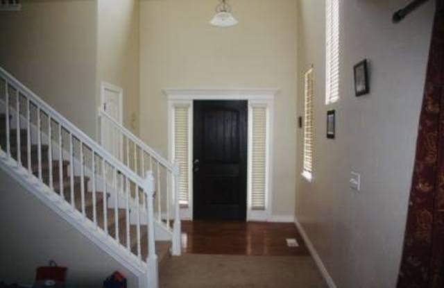5286 Fox Hunters Loop Gallery 1