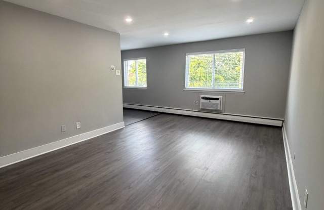 Emerson Flats Gallery 3