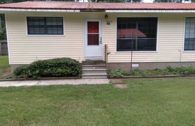 182 Hazel Dale - 2 Bedroom, 1 Bath Duplex - 182 Hazeldale Lane, Craven County, NC 28560
