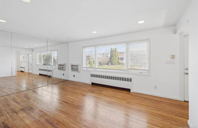 31 Evelyn Lane Gallery 2