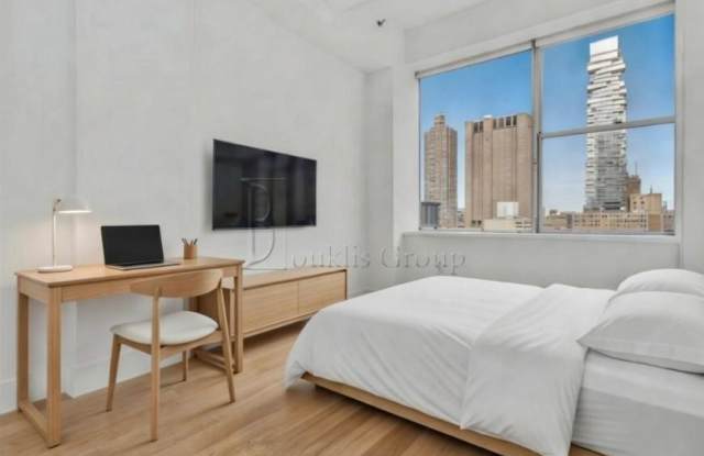 51 West Broadway photos photos