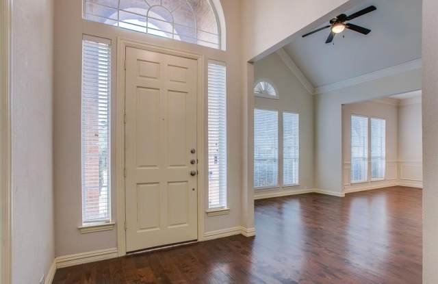 3408 Westclarke Drive Gallery 4