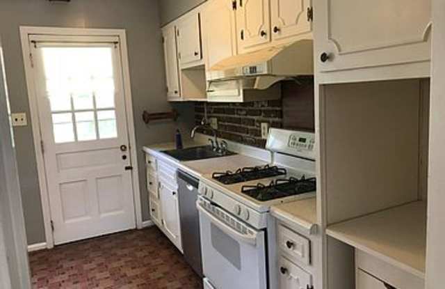 9305 Kilport Ct Gallery 3