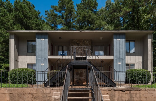 601 Little Bear Drive A - 601 Little Bear Drive, Palmetto, GA 30268