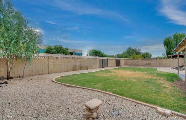 2166 E PALMCROFT Drive Gallery 3