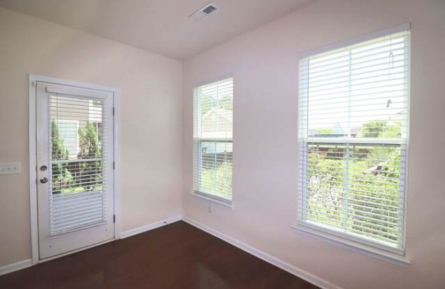 307 Peters Creek Drive Gallery 4