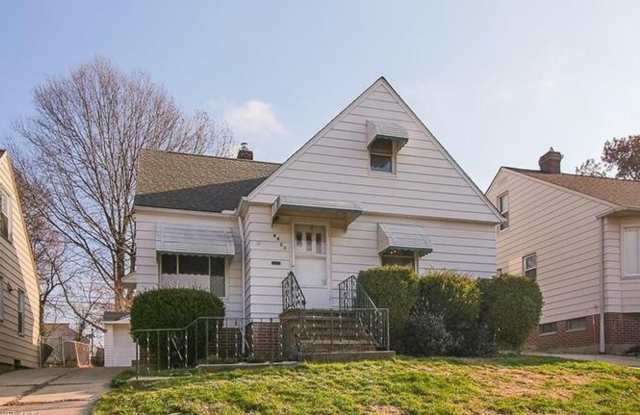 Charming 3-Bedroom Property in Prime Location photos photos