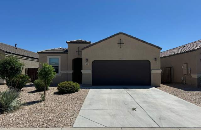 Single Story 3 bedroom 2 bath Magma Ranch photos photos
