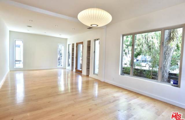 1760 WASHINGTON Way Gallery 3