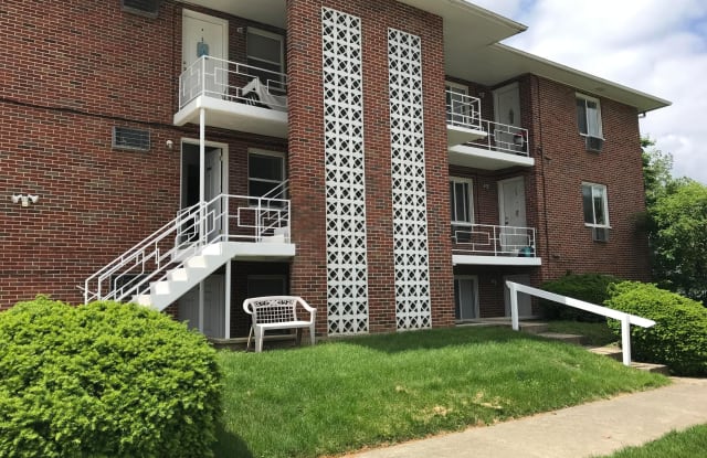 1669 W 3rd Avenue - 1669 West Third Avenue, Columbus, OH 43212