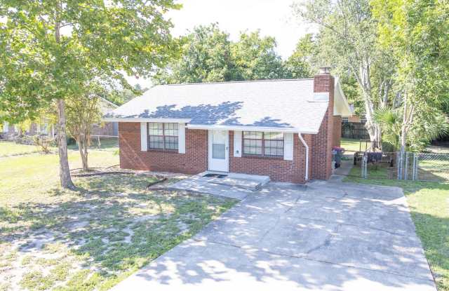 135 Heather Drive photos photos