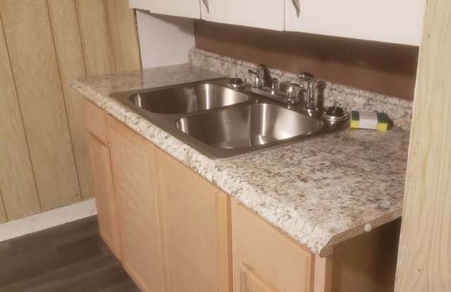 123 8th Street - 2 photos photos