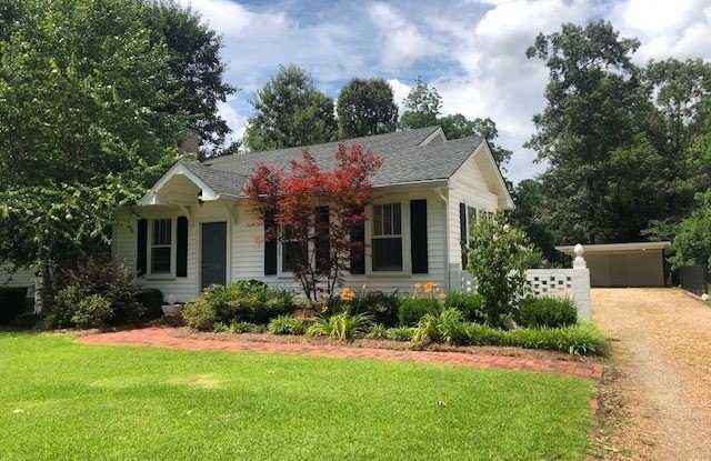 108 Oakwood Street NW photos photos