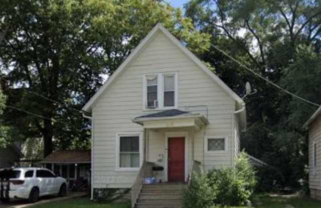 219 Adams Street - 219 Adams Street, Rockford, IL 61107