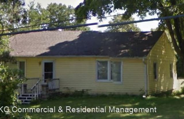 1105 NE Shady Lane Dr - 1105 Northeast Shady Lane Drive, Oakview, MO 64118