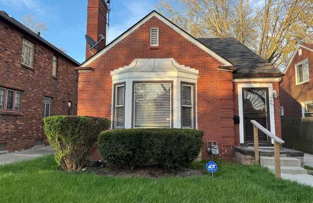 3-Bedroom Detroit Home with Garage and Sun Porch photos photos