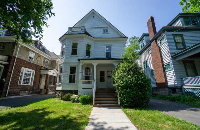 AVAIL 6/1/26 - Charming 5 bedroom Home with Hardwoods Short Walk To Eateries and Shops photos photos