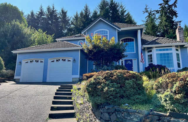 STUNNING CUSTOM HOME! IN STEILACOOM- MINUTES FROM JBLM Avail. Sept. 5th photos photos