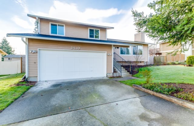5410 34th St Loop NE - 5410 34th Street Loop Northeast, Tacoma, WA 98422