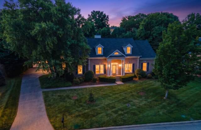 **IMMACULATE BRENTWOOD HOME IN DESIRABLE HUNTERWOOD NEIGHBORHOOD** photos photos