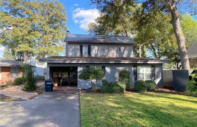 523 Ski Lodge - 523 Ski Lodge Road, McQueeney, TX 78123