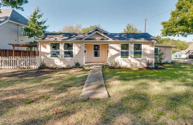 706 Cedar Street - 706 Cedar Street, McKinney, TX 75069