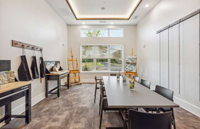 Everleigh Deerfield Age 55+ Apartment Homes Gallery 3