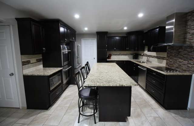 2818 South Honeytown Road - 2818 South Honeytown Road, Wayne County, OH 44691 2818 South Honeytown Road - 2818 South Honeytown Road, Wayne County, OH 44691