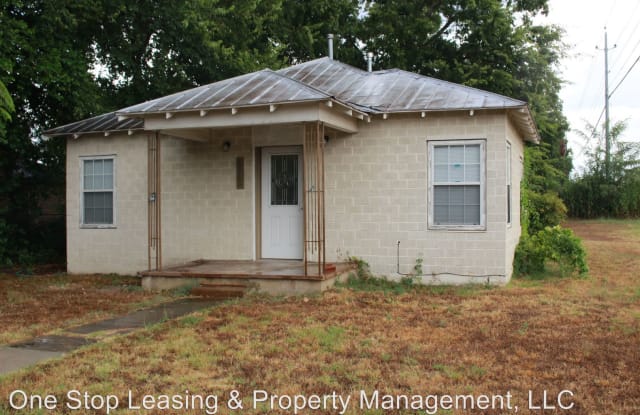 503 Martin Luther King Dr - 503 Martin Luther King Jr Dr, Bastrop, TX 78602