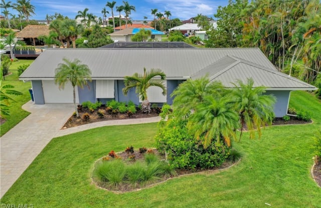12722 Chatham Drive - 12722 Chatham Drive, Iona, FL 33908