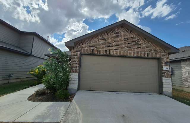 156 Middle Green Loop, Floresville, TX. 78114 photos photos