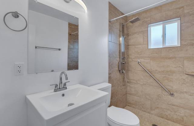 2106 S Granada Drive photos photos
