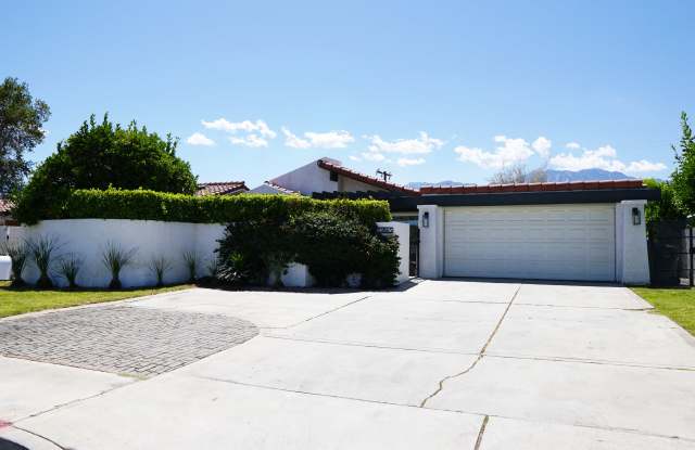33865 Cathedral Canyon Drive photos photos