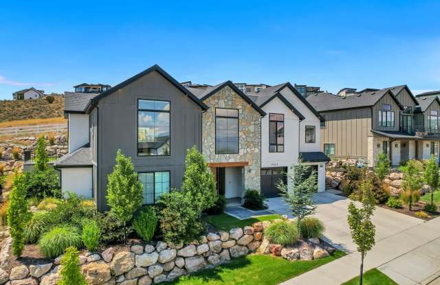 14224 S SUMMIT Ln Gallery 4
