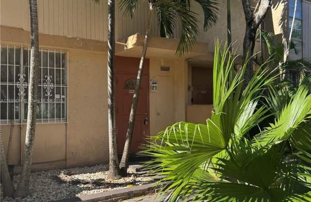 5993 SW 69 st - 5993 Southwest 69th Street, South Miami, FL 33143