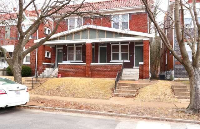 2204-2206 Portis Ave. photos photos