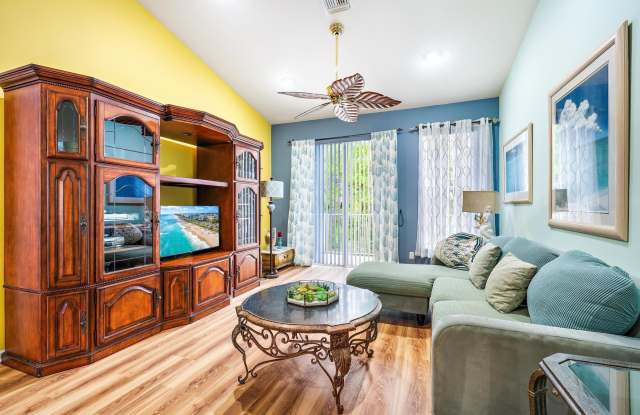 9224 Wentworth Lane Gallery 3