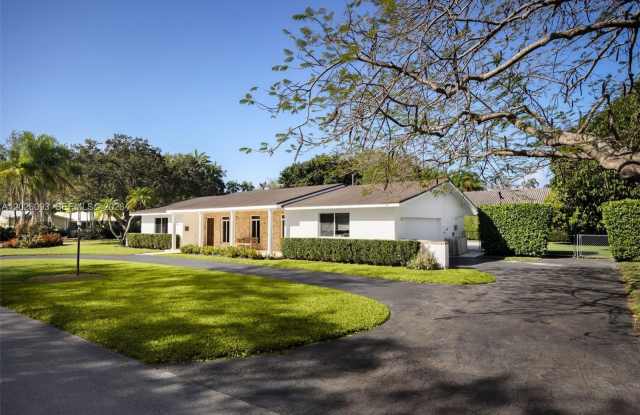 15700 SW 77th Ct photos photos