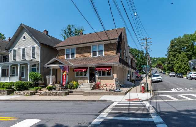 326 N Broadway photos photos